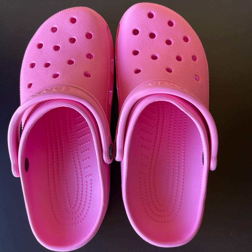 Pink Crocs - Picture 2 of 4